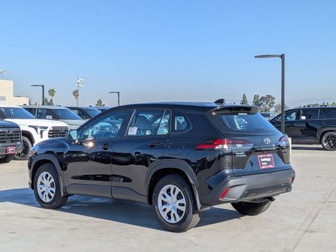 New 2026 Toyota Corolla Cross L image 9
