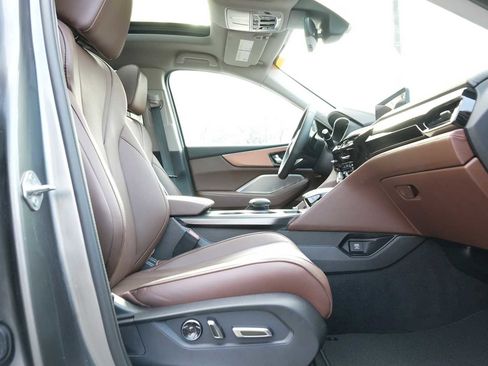 Certified 2024 Acura MDX SH-AWD w/ Technology Package image 30
