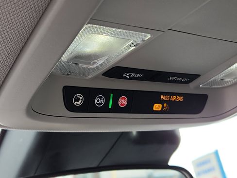 Used 2023 Chevrolet Malibu LT image 20