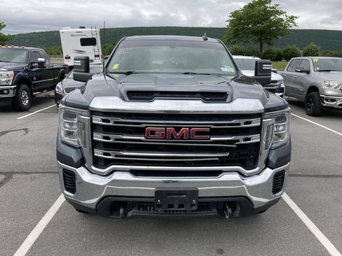 Used 2020 GMC Sierra 2500 SLE AWD/4WD image 2