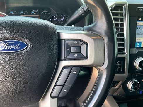 Used 2017 Ford F250 Platinum w/ Platinum Ultimate Package AWD/4WD image 24