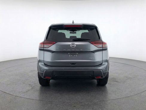 Used 2025 Nissan Rogue SV image 7