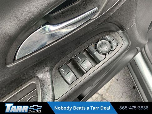 Used 2023 Chevrolet Equinox LT FWD image 15