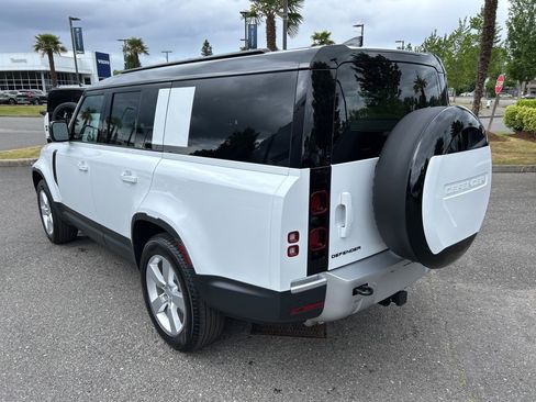 New 2025 Land Rover Defender 130 S image 3