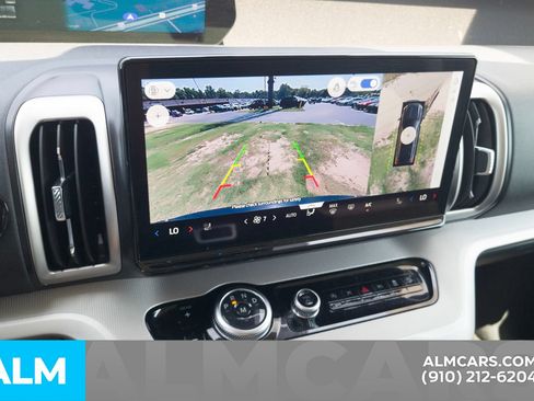 Used 2025 Ford Expedition Max Active AWD/4WD image 26