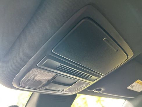 Used 2022 Honda Accord Sport image 39