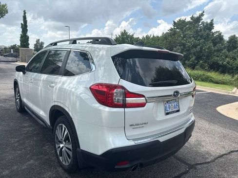 Used 2022 Subaru Ascent Limited w/ Technology Package AWD/4WD image 4