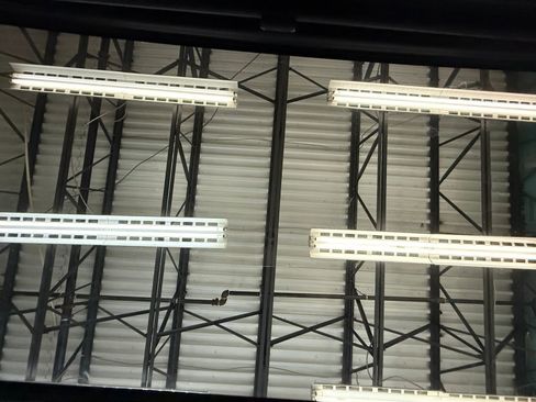 Used 2011 Scion tC image 33