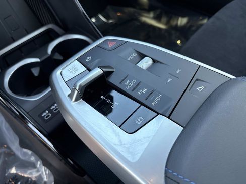 Used 2024 BMW X2 M35i image 26