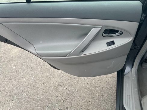 Used 2008 Toyota Camry Hybrid image 11