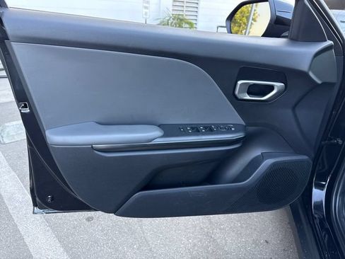 Used 2025 Kia K4 FWD image 10