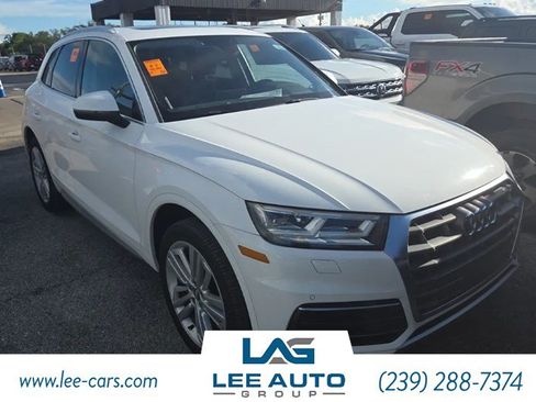Used 2018 Audi Q5 2.0T Premium Plus w/ Premium Plus Package AWD/4WD image 4