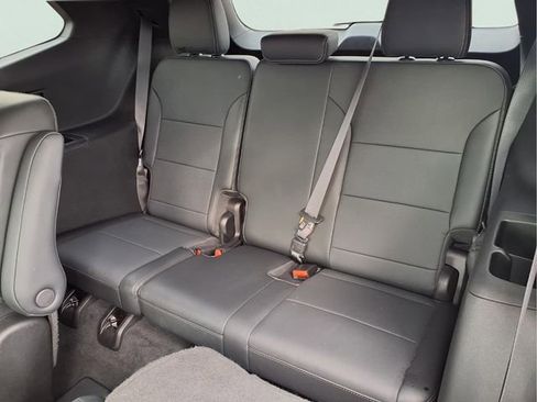 Certified 2025 Buick Enclave Preferred image 26