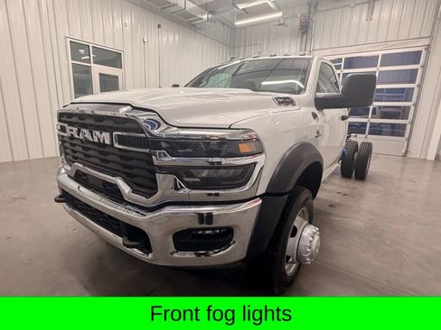 New 2026 RAM 5500 Tradesman w/ Chrome Appearance Group image 7