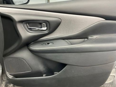 Used 2020 Nissan Murano SL FWD image 9
