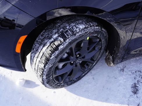 New 2026 Chrysler Pacifica Limited w/ S Appearance Package image 9