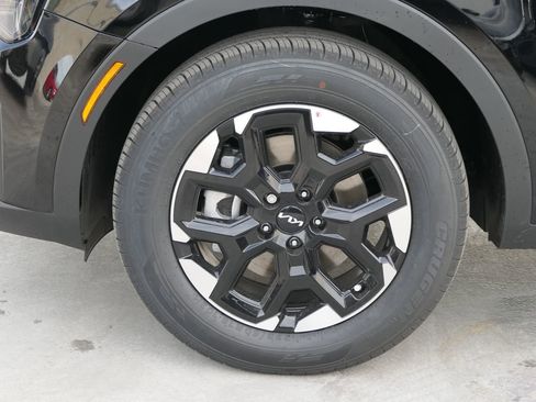 New 2026 Kia Sorento S FWD image 10