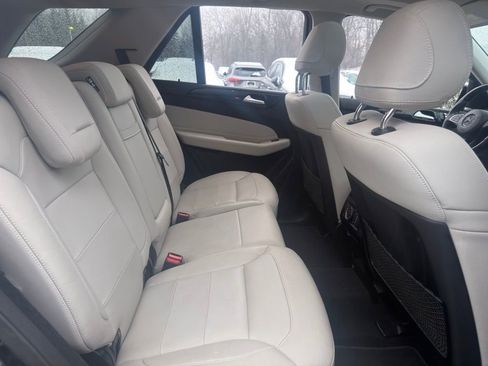 Used 2018 Mercedes-Benz GLE 350 4MATIC image 31