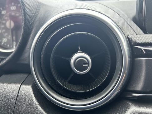 Used 2022 MAZDA MX-5 Miata RF Grand Touring image 31