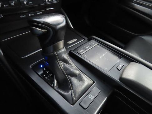 Used 2020 Lexus ES 350 w/ Premium Package FWD image 29