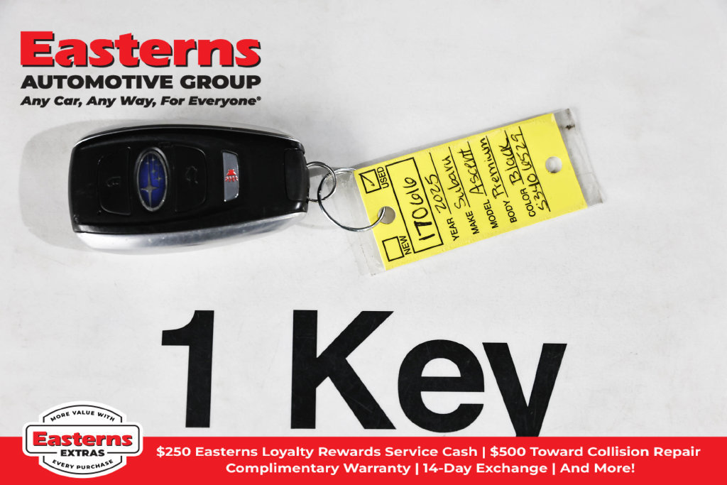 Used 2025 Subaru Ascent Premium AWD/4WD image 26
