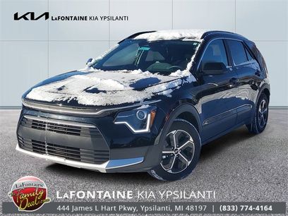 Certified 2025 Kia Niro LX