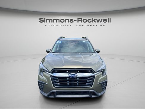 Used 2025 Subaru Ascent Premium AWD/4WD image 8