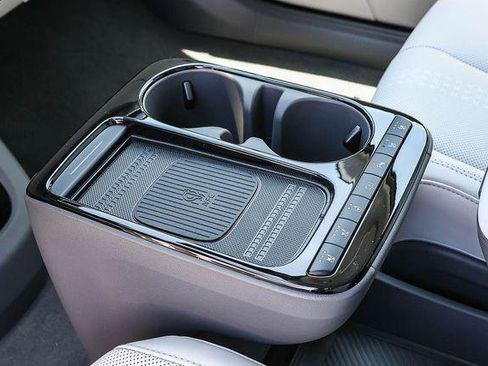 New 2026 Hyundai Ioniq 5 Limited RWD image 22