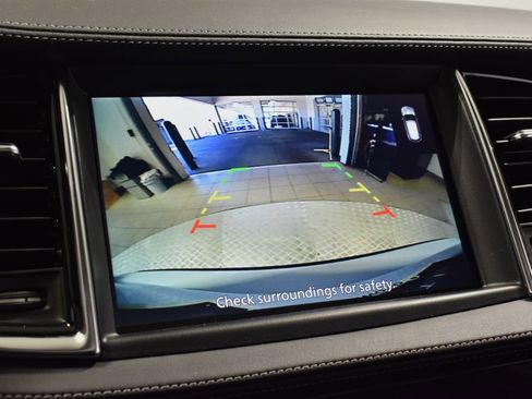 Certified 2025 INFINITI QX50 Luxe image 22