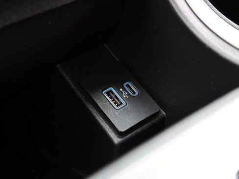 Certified 2023 Ford Edge SEL image 28