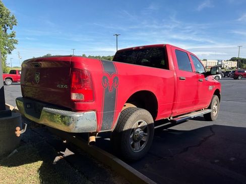 Used 2014 RAM 2500 Tradesman w/ Chrome Appearance Group AWD/4WD image 9