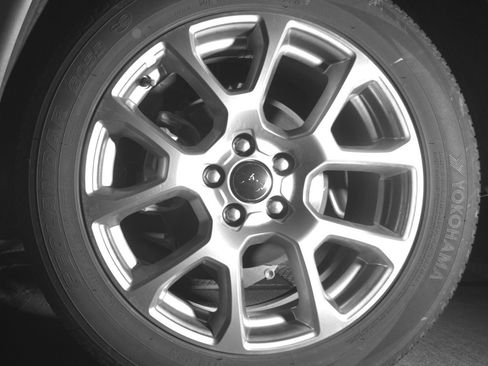 Used 2025 Jeep Compass Limited image 13