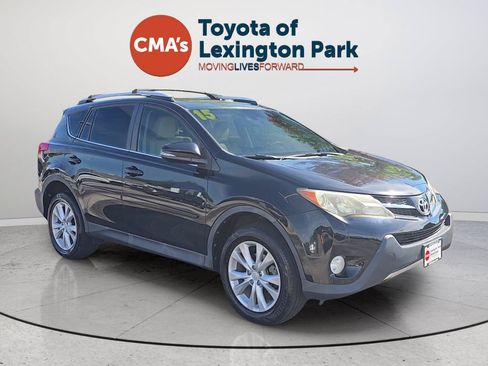 Used 2015 Toyota RAV4 Limited w/ Technology Package AWD/4WD image 7