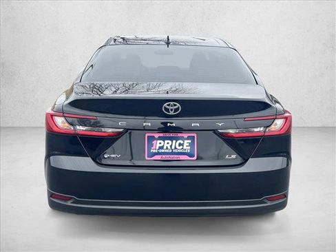 Certified 2025 Toyota Camry LE image 6