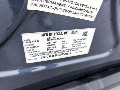 Used 2023 Tesla Model X image 36