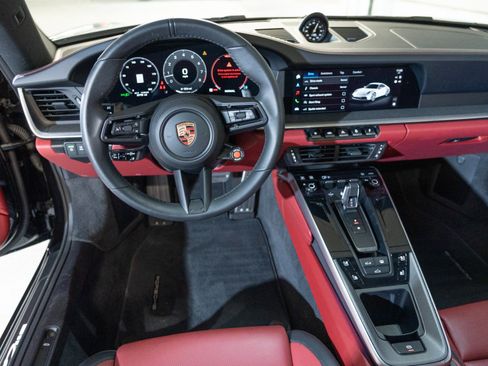 Certified 2025 Porsche 911 Carrera S RWD image 25