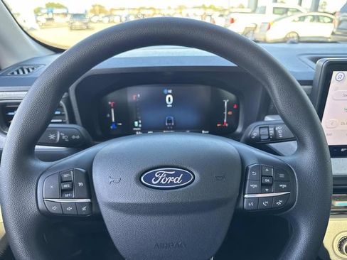 New 2026 Ford Maverick XLT image 24