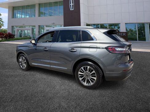 Certified 2022 Lincoln Nautilus FWD w/ Premium Package image 5