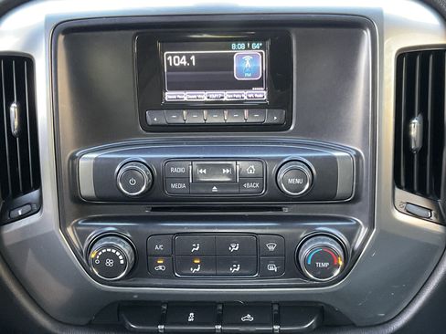Used 2015 Chevrolet Silverado 2500 LT AWD/4WD image 16