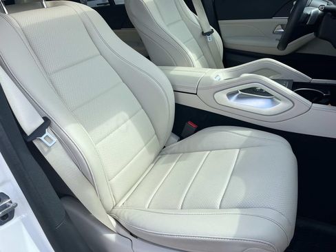 Used 2024 Mercedes-Benz GLE 350 4MATIC image 30