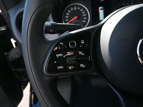 Used 2023 Mercedes-Benz Sprinter 4500 image 10