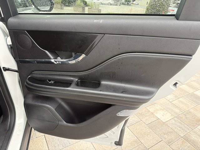 Used 2024 Lincoln Corsair FWD image 21