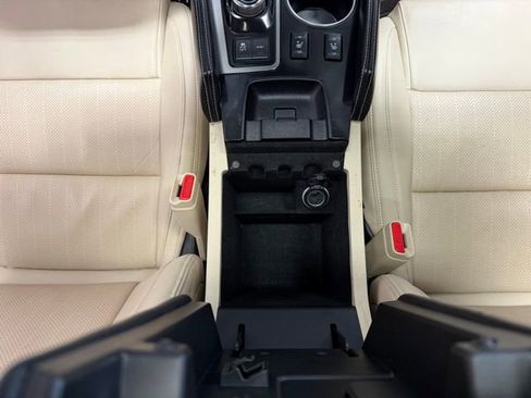 Used 2020 Nissan Maxima 3.5 SL w/ Floor Mat Group image 33