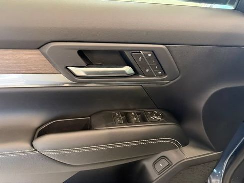 New 2026 GMC Terrain Denali AWD/4WD image 43