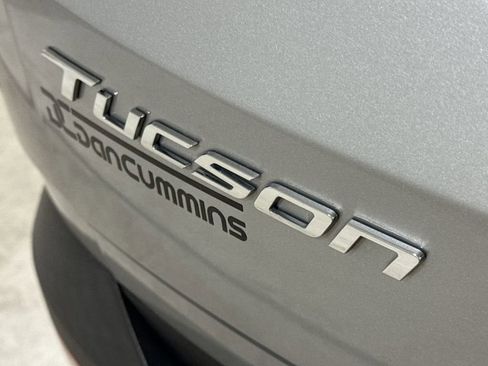 Used 2024 Hyundai Tucson Limited image 28