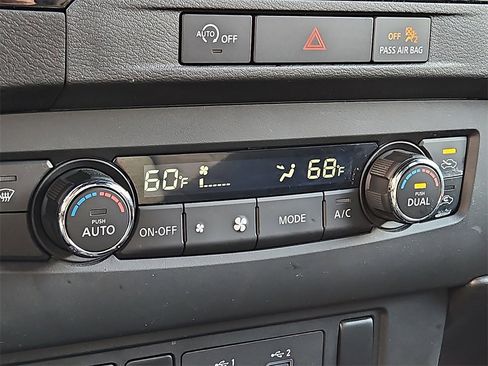 Certified 2024 Nissan Frontier PRO-4X w/ Off-Road Protection Package image 17