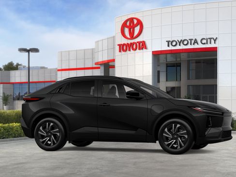 New 2026 Toyota C-HR AWD/4WD image 42