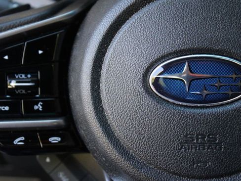 Used 2018 Subaru Outback 2.5i Limited AWD/4WD image 28