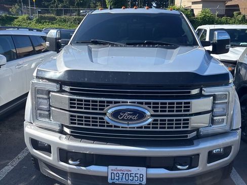 Used 2019 Ford F450 Platinum w/ Platinum Ultimate Package AWD/4WD image 1