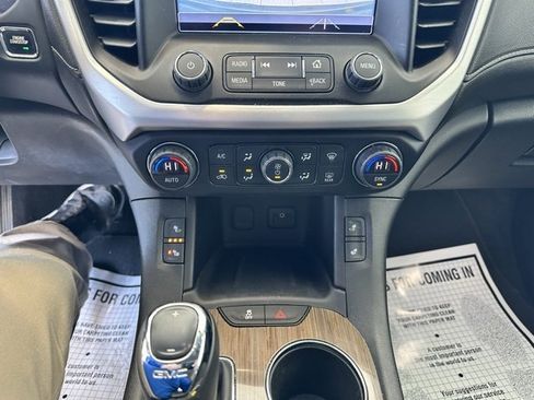 Used 2019 GMC Acadia SLE w/ Driver Alert Package I image 12